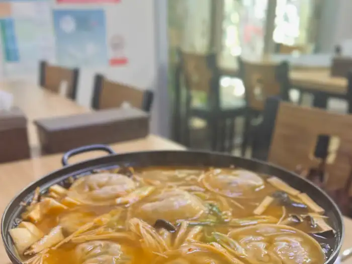 식당 내부 전경