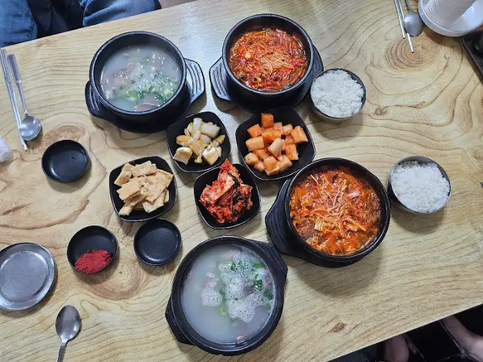 육개장, 설렁탕, 밑반찬