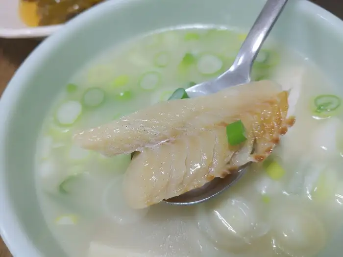 대전 동원식당 황태국 상세