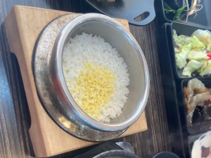 돌솥밥
