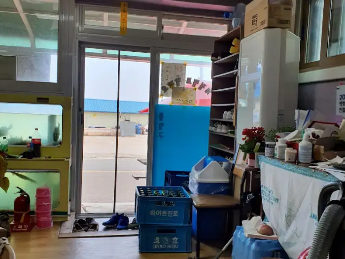 식당 내부 입구