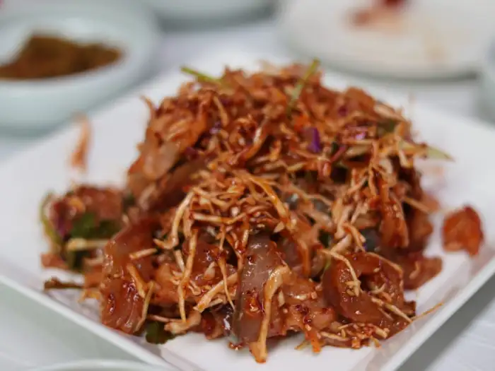 방어회무침