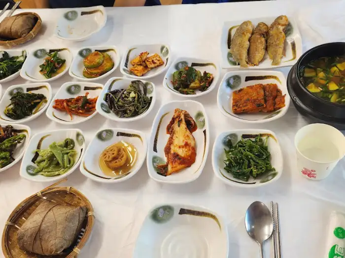 보련골연꽃가든 반찬