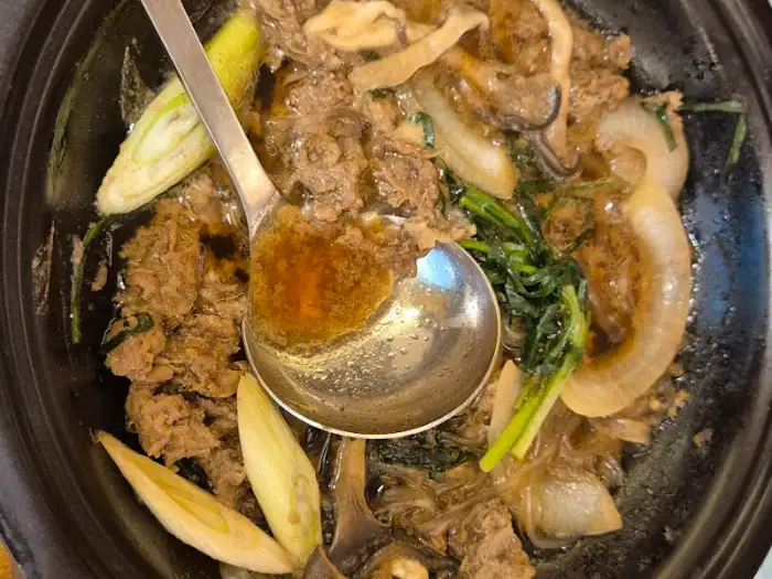 맛있게 조리된 불고기 요리