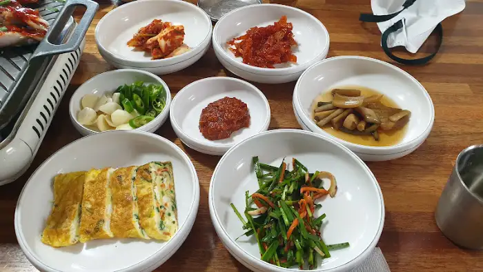 테이블 세팅
