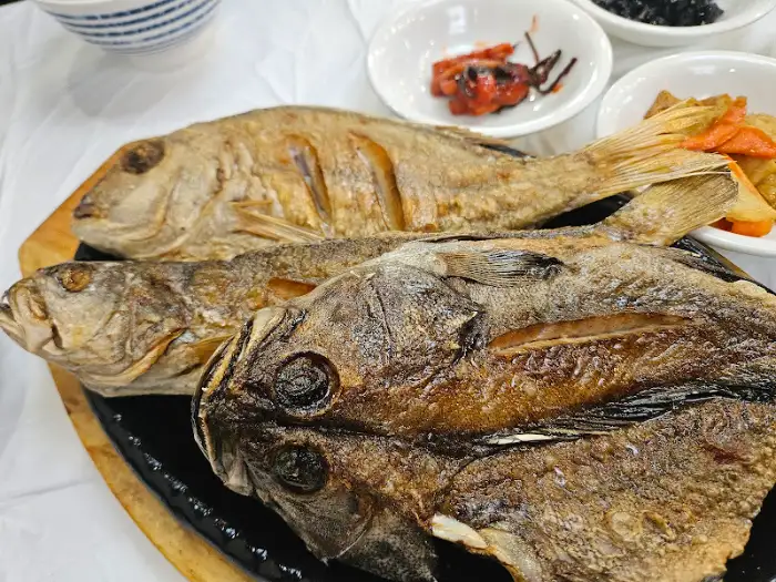 통영 생선구이 맛집 해안선 푸짐한 생선구이
