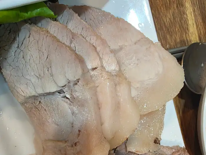 가까이서 찍은 보쌈 고기 단면
