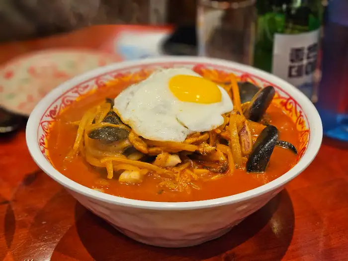 푸짐한 짬뽕