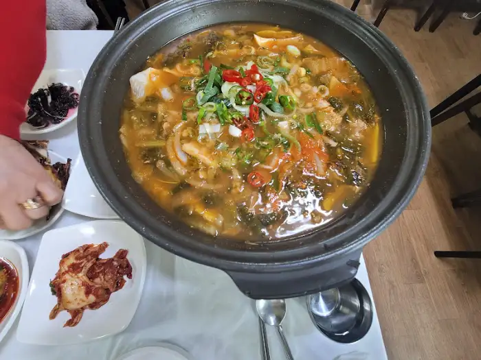 보글보글 끓고 있는 해물탕