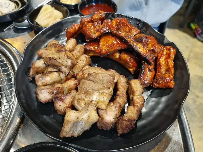 다양한 부위의 쪽갈비