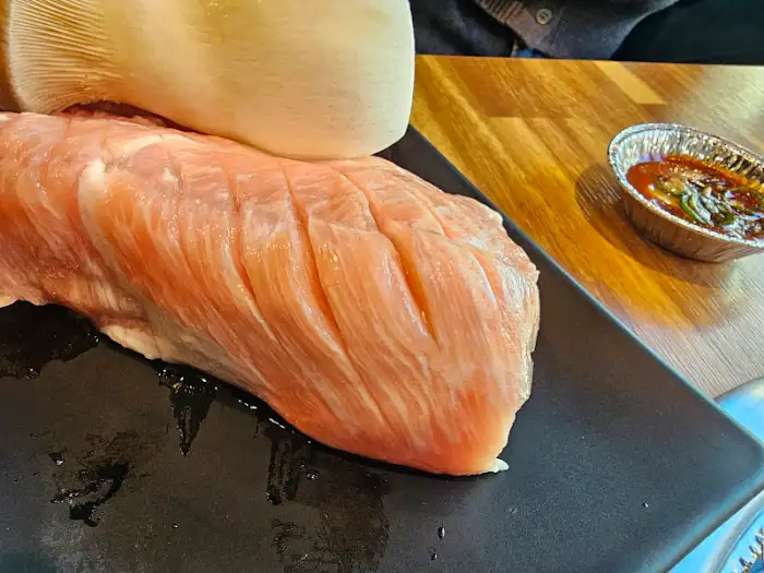 신선한 생갈비 단면