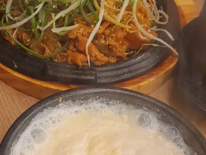 순두부찌개와 숯불구이