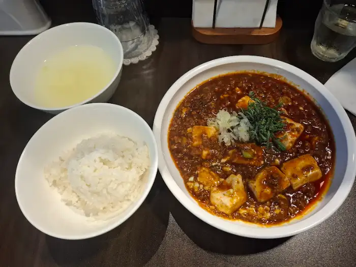 마파두부와 밥, 계란국 클로즈업