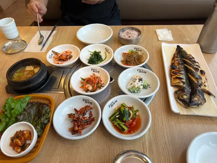 테이블 세팅