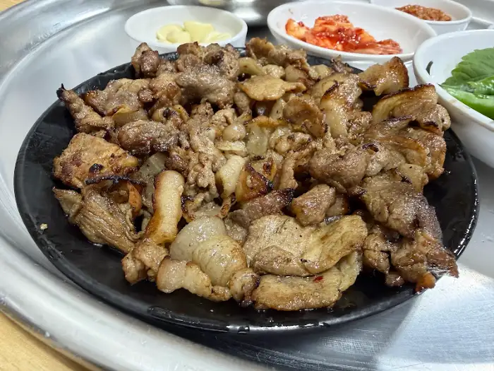 석쇠 불고기 한 상 차림