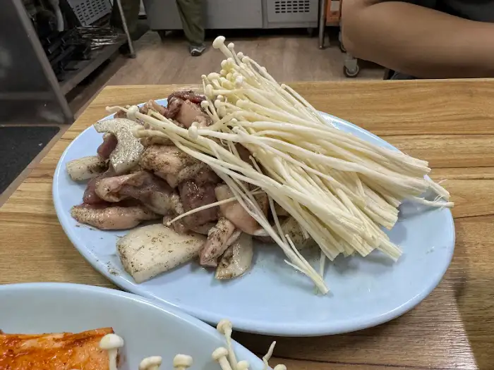 로스구이용 오리고기와 팽이버섯