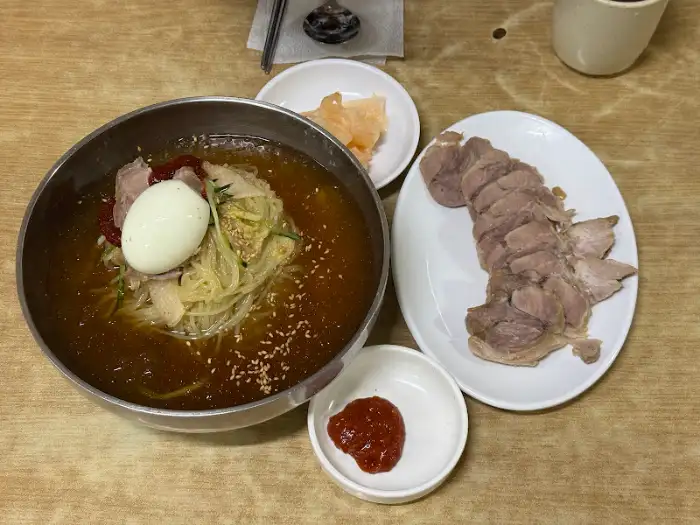 일미밀면 밀면과 수육