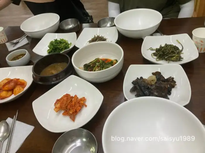 테이블 세팅
