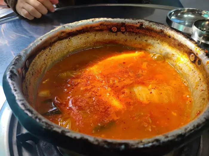 뜨끈한 김치찌개