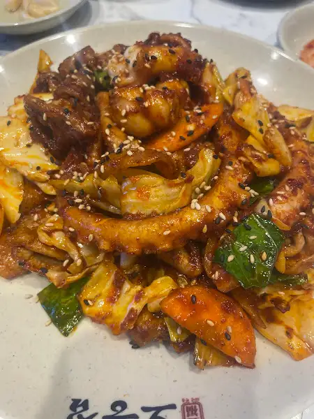 다른 각도에서 본 낙지볶음