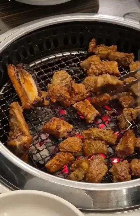 갈비와 함께 구워지는 뼈