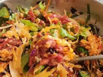 예산 혼밥 성공! 푸짐하고 신선한 육회비빔밥과 따뜻한 한우탕 맛집