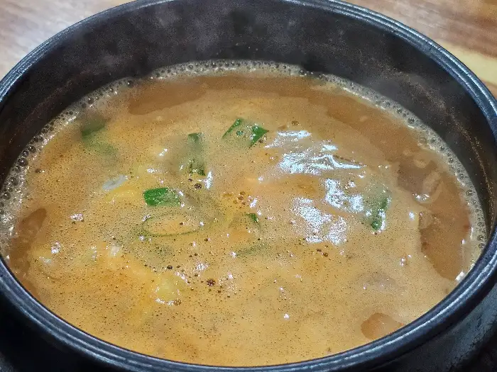 구수한 청국장 한 그릇