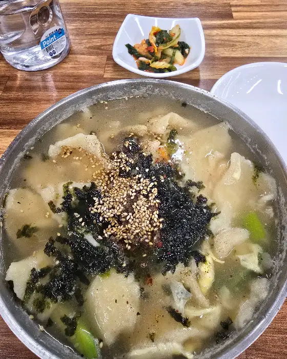 푸짐한 수제비