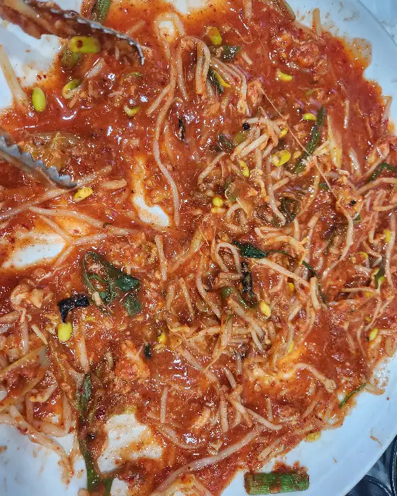 접시에 담긴 맛있는 아구찜