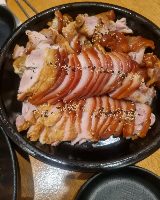 도야족발보쌈 남해점의 촉촉한 보쌈
