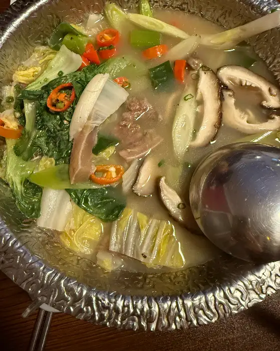 Izakaya NETA의 뜨끈한 국물이 일품인 꽃게탕