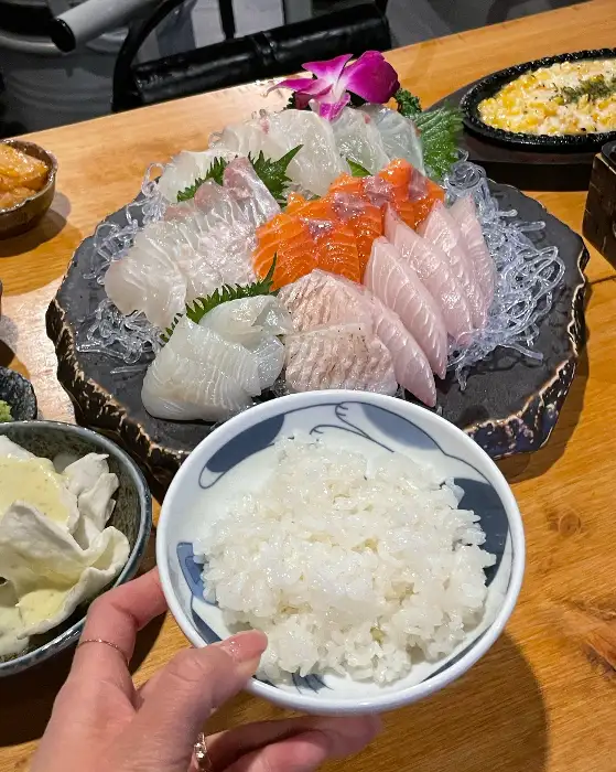 다양한 구성의 숙성회 세트