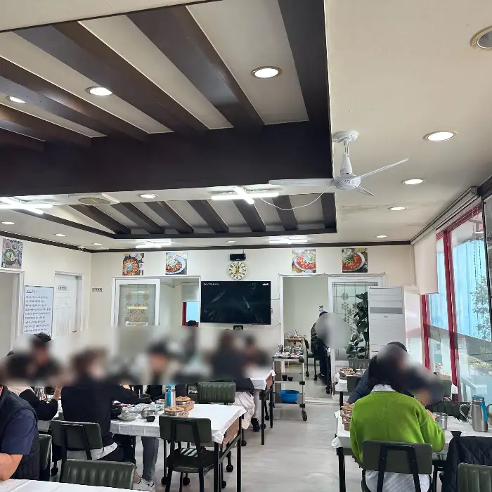 금왕녹두반계탕 내부 모습