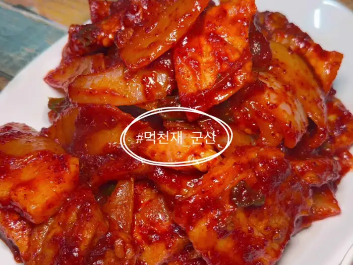 안동집 제육볶음의 먹음직스러운 모습