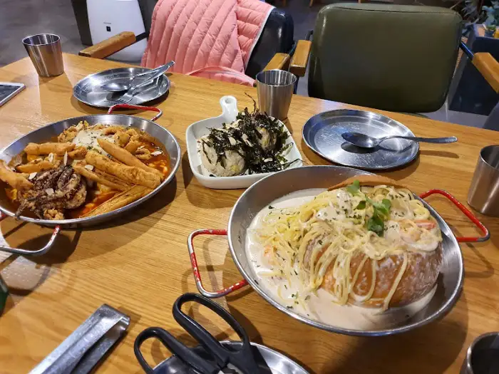 테이블 전체 모습