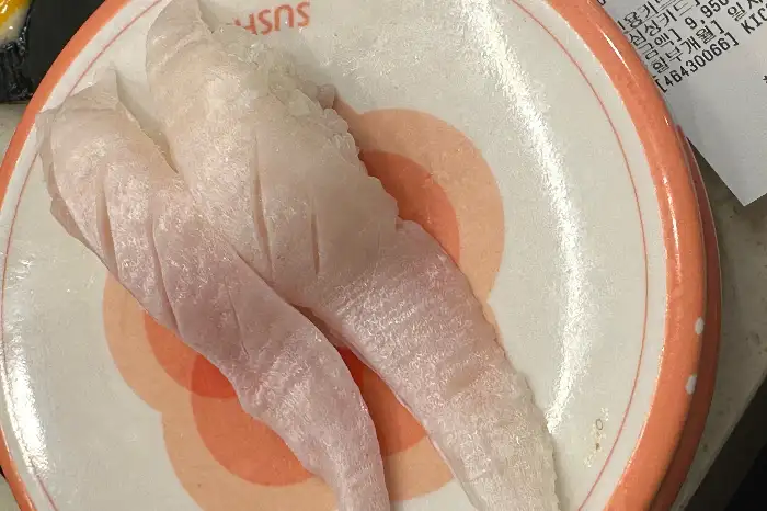 스시이안앤 영통역점 신선한 광어 초밥