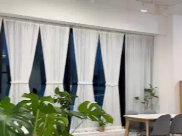 파스타앳홈 구례점의 깔끔하고 넓은 실내 모습