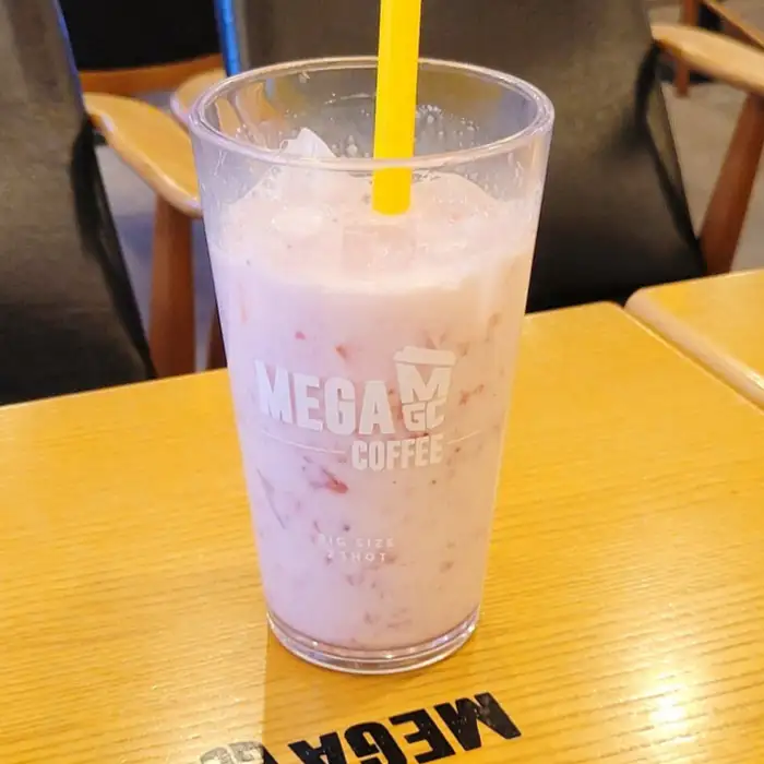메가커피 딸기 스무디