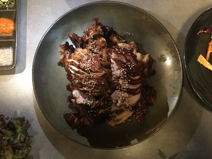 맛있게 조리된 제육볶음