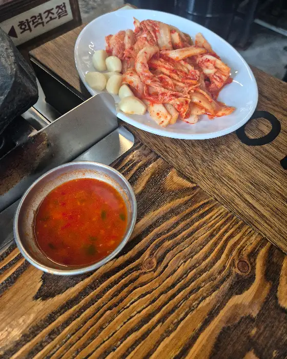 돌판 짜장면의 모습