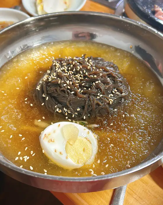 식사 후 나온 냉면
