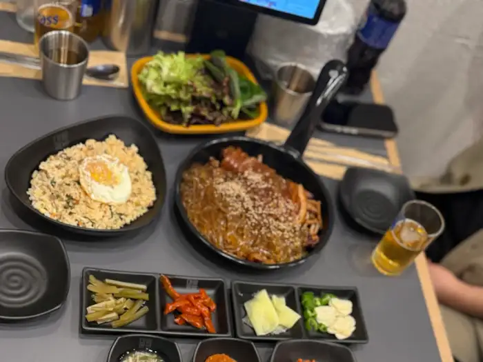 테이블 세팅