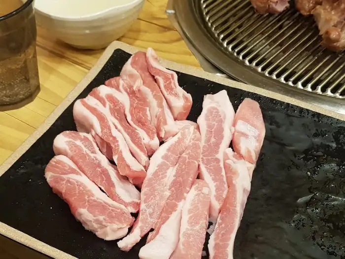 골목돼장 돼지 양념갈비
