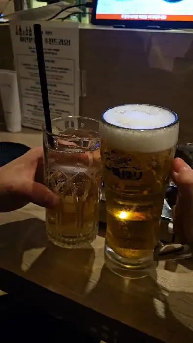 앙요 전포본점의 맥주와 하이볼