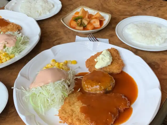 잔디불 정식 메뉴 구성