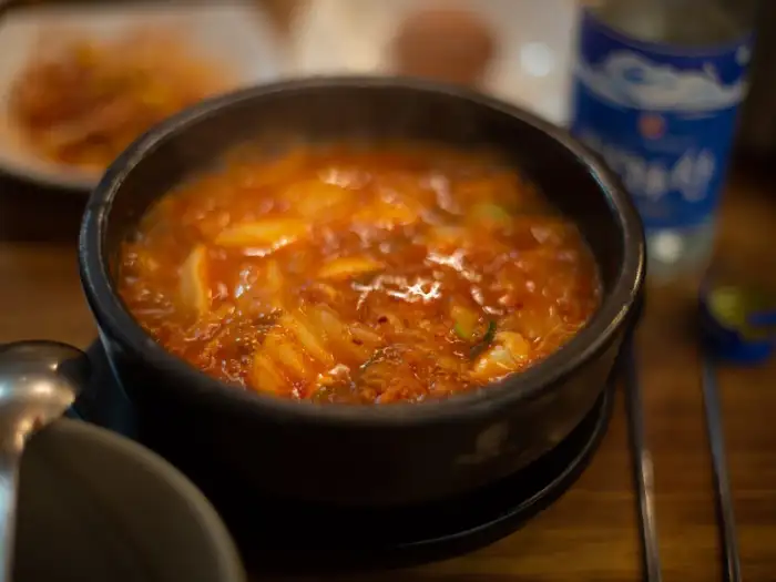 장가네 일품순두부의 얼큰한 순두부찌개