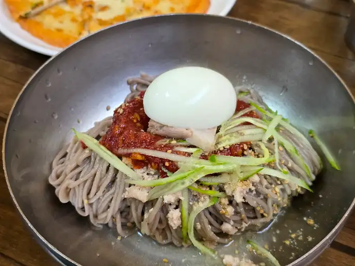 막국수