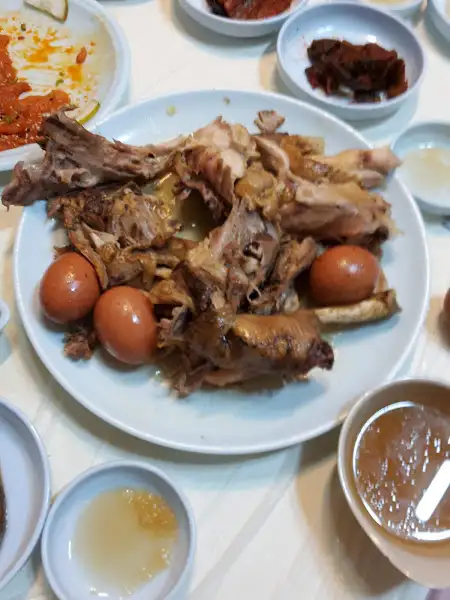 음식 접시
