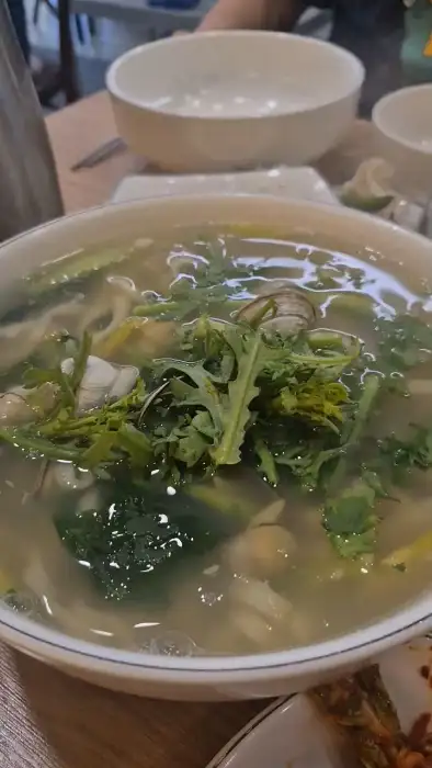 낙칼 서재점의 동죽칼국수 모습