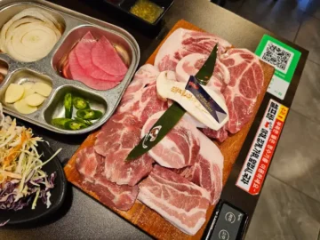 돼지새마을본부 본오직영점 푸짐한 돼지고기 모듬